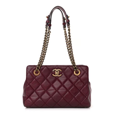 CHANEL Calfskin Perfect Edge Small Tote Burgundy